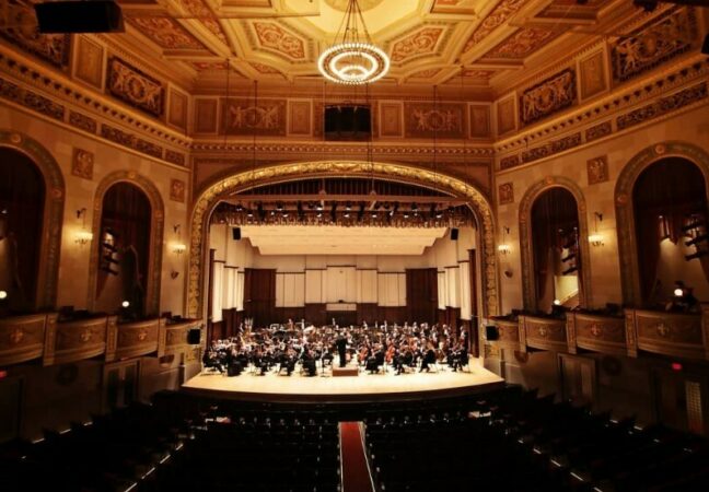 Detroit Symphony Orchestra - BEETHOVEN & SIBELIUS